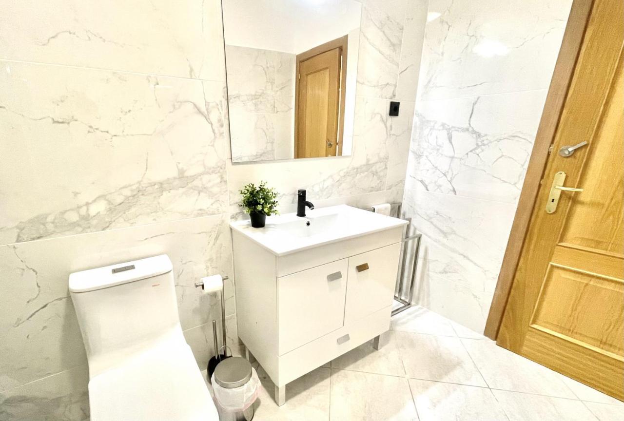 Amazing 1 Bedroom Apartment Near Marina فيلامورا المظهر الخارجي الصورة